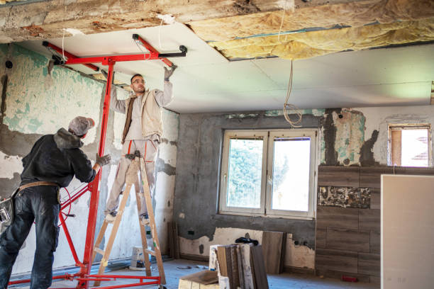 Best Spray Foam Insulation in Johnson City, KS